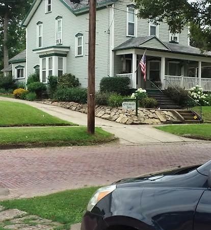 Ottaway Inn Llc Corry Exterior foto